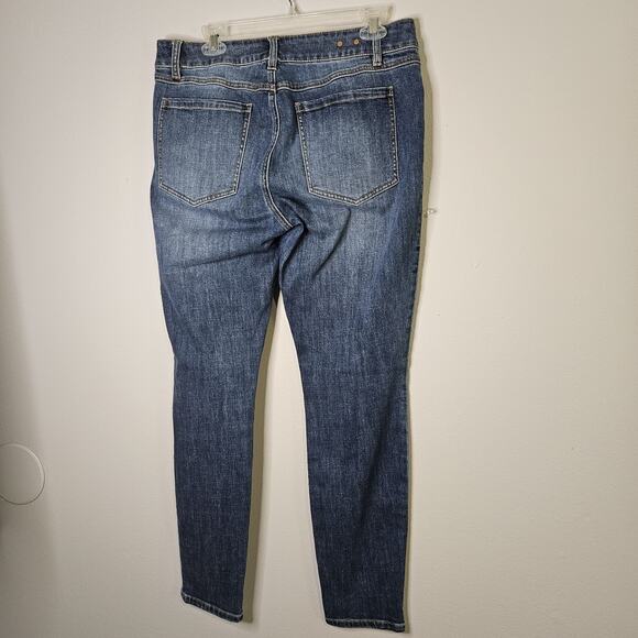 CAbi Jeans Womens 12 Med Wash Skinny Stretch Denim Mid Rise 5 Pocket Style 5882 - Picture 3 of 9